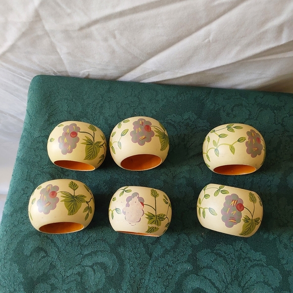 Lot Of  6 Kemp And Beatley Napkin Ring Holders Made In India Yellow Fruit Design - Picture 2 of 7